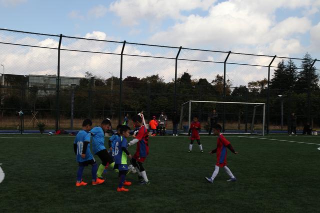 奥运会-中国三人女篮附加赛不敌美国无缘四强