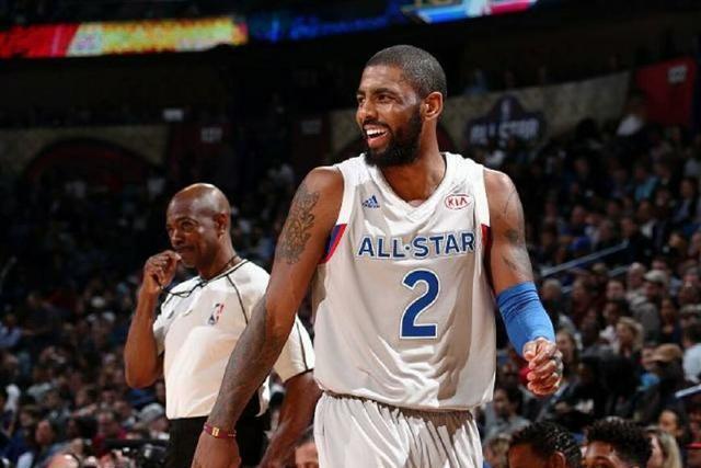 詹姆斯23+4+9浓眉21+12 湖人大胜送猛龙14连败